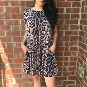 🔴 navy blue leopard dress